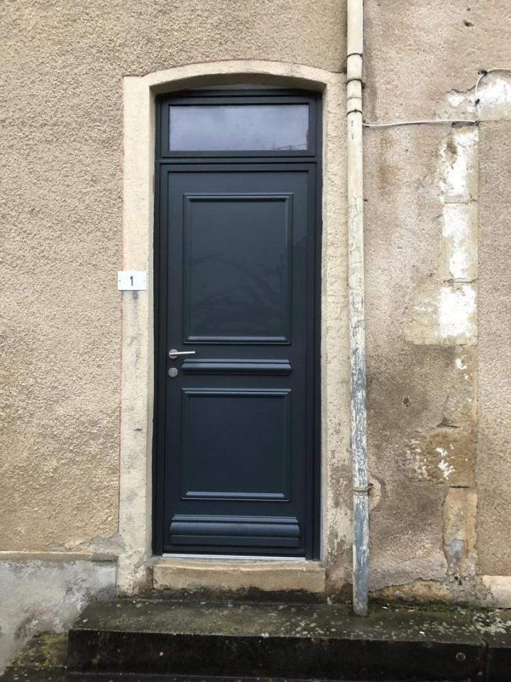Installation porte Villaines-Les-Prévôtes