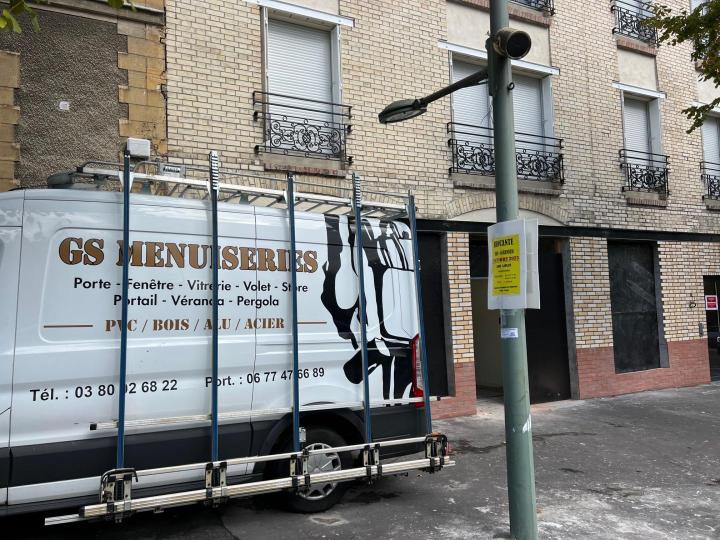 Menuiseries aluminium Villaines-Les-Prévôtes